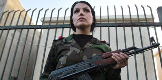 ضابطة سورية تتحدى البغدادي وخيرة مقاتليه في منازلة مباشرة  صورة رقم 4