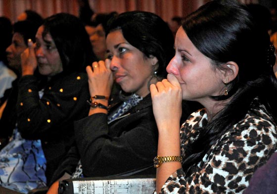 اوباما ينهي خمسين عاما من القطيعة بين بلاده وكوبا صورة رقم 3