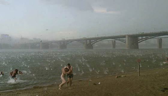 شاهد ابرز أحداث العام 2014 في صور.. الجزء الثالث صورة رقم 2