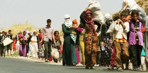 داعش يستعبد فتيات العراق ويبيع الصغيرات بدولارات او يقدمهن هدايا! صورة رقم 2