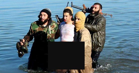 داعش يقتنص مقاتلة تحالفية خلال هجمة رهيبة على الرقة صورة رقم 1