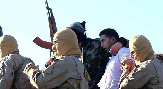 داعش يقتنص مقاتلة تحالفية خلال هجمة رهيبة على الرقة صورة رقم 3