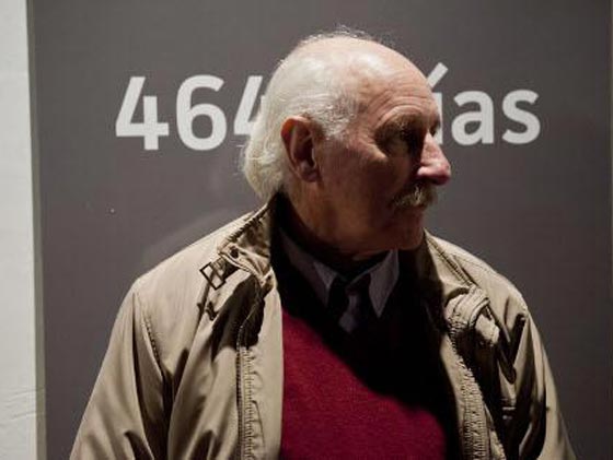 4646 يوما في السجن مدونة على ورق السجائر صورة رقم 6