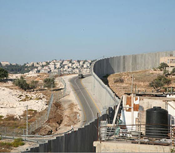 هوس الحواجز يجتاح اسرائيل من شمالها الى جنوبها!! صورة رقم 1