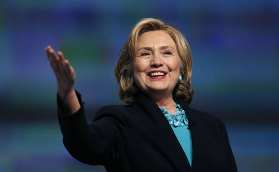 اوباما وكلنتون ووينفري يتربعون على عرش الاعجاب في اميريكا صورة رقم 2