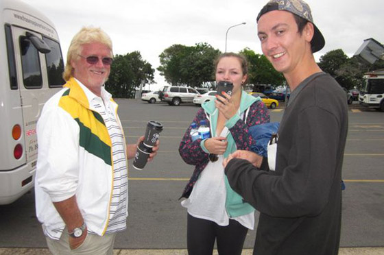 واقع اغرب من الخيال.. غرق الابن جلب الأب المفقود من 13 عاما لانقاذه!! صورة رقم 2