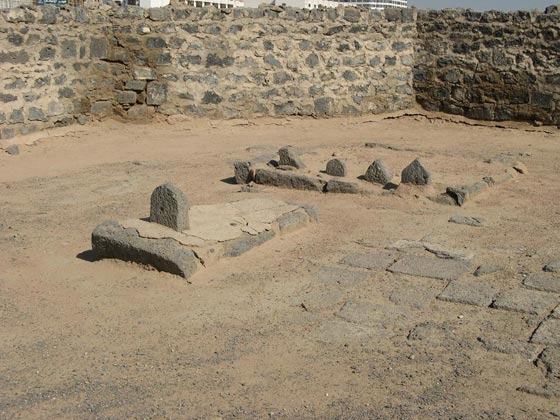 البقيع اغلى مقبرة في العالم وأمنية كل مسلم وتحتضن 10 الاف صحابي صورة رقم 6