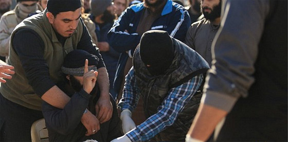 بالصو..  الدواعش يصادرون يد متهم بالسرقة صورة رقم 3