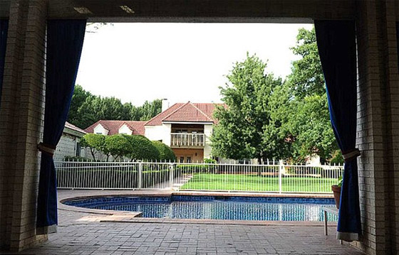 قطب النفط الاميريكي يواجه قضية طلاق عسيرة.. لا يحلها بليون دولار صورة رقم 9 قطب النفط الاميريكي يواجه قضية طلاق عسيرة.. لا يحلها بليون دولار صورة رقم 9