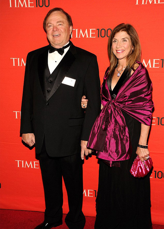 قطب النفط الاميريكي يواجه قضية طلاق عسيرة.. لا يحلها بليون دولار صورة رقم 2 قطب النفط الاميريكي يواجه قضية طلاق عسيرة.. لا يحلها بليون دولار صورة رقم 2