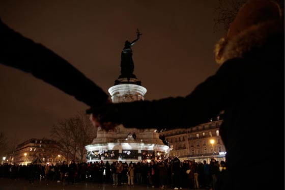  فرنسا تستعد لاحياء ذكرى الهجوم على شارلي ايبدو بمراسم متواضعة! صورة رقم 4