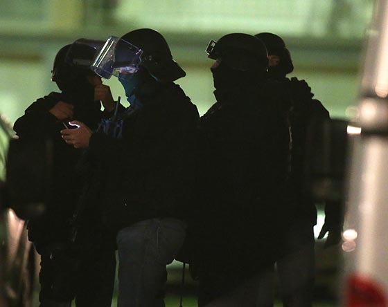  فرنسا تستعد لاحياء ذكرى الهجوم على شارلي ايبدو بمراسم متواضعة! صورة رقم 29