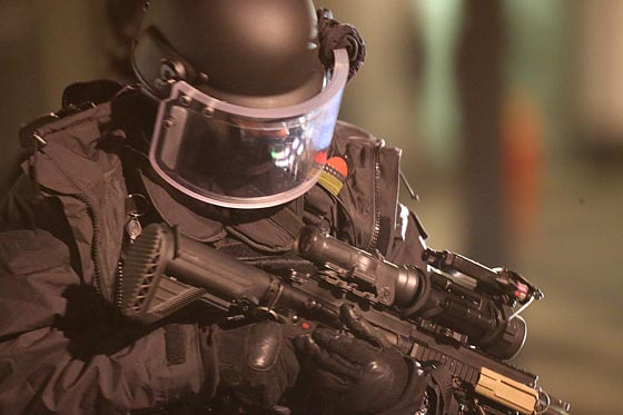  فرنسا تستعد لاحياء ذكرى الهجوم على شارلي ايبدو بمراسم متواضعة! صورة رقم 28