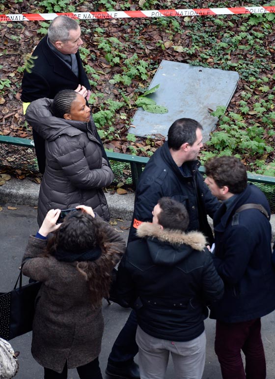  فرنسا تستعد لاحياء ذكرى الهجوم على شارلي ايبدو بمراسم متواضعة! صورة رقم 24