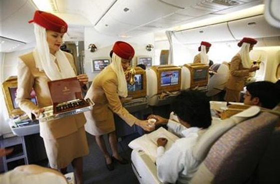 اعتداء اوروبي على مضيفة طيران اماراتية تكلفه 6 اشهر من السجن صورة رقم 1