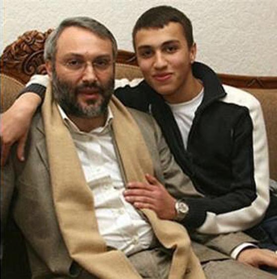 على خطى والده.. جهاد مغنية كان العين الساهرة لحسن نصرالله على الجولان صورة رقم 2