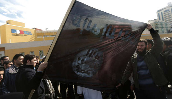  شارلي ايبدو تسيء للنبي مجددا ومظاهرات في ايران وغزة واندونيسيا صورة رقم 6