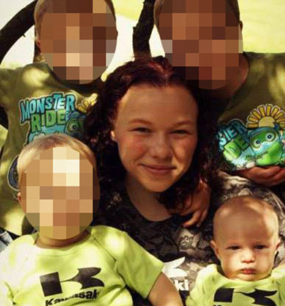 مصرع رضيع على يد اخيه الطفل رميا بالرصاص الحي صورة رقم 2