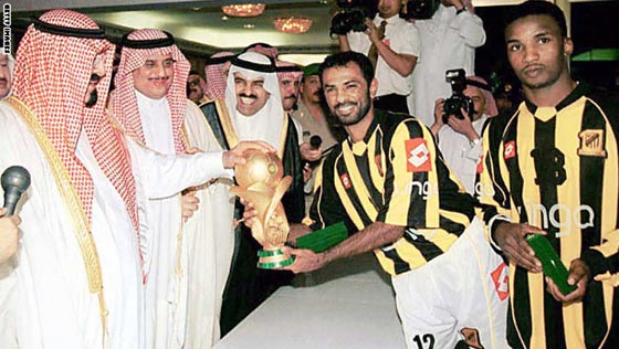 حياة الملك عبدالله الأكثر شعبية والقريب الى الناس في 40 صورة صورة رقم 7