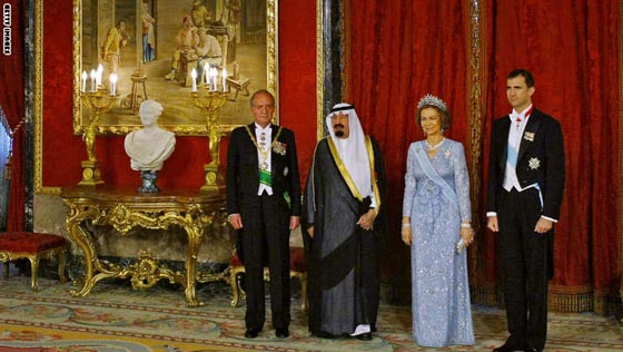 حياة الملك عبدالله الأكثر شعبية والقريب الى الناس في 40 صورة صورة رقم 39