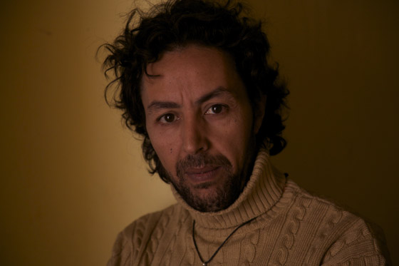 فنانون مغاربة يتعرضون للتهديد بالقتل والحرق بسبب فيلم ابن الرب صورة رقم 1