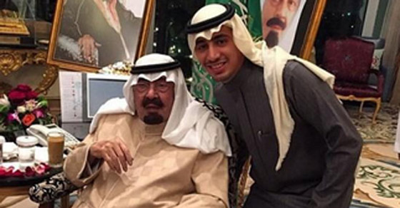 بالصور.. الملك عبدالله يودع أحفاده بصور سيلفي مميزة قبل رحيله صورة رقم 8