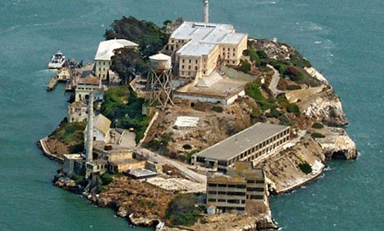 9 سجون لأباطرة الإجرام والهروب منها هو المستحيل بعينه صورة رقم 2