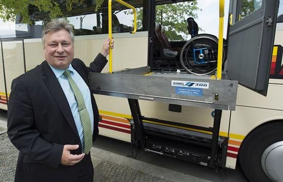  سحب رخصة رئيس لجنة المرور في البرلمان الألماني صورة رقم 2