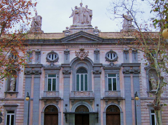 بلجيكية تدعي ابوّة ملك اسبانيا خوان كارلوس لها من علاقة غير شرعية صورة رقم 1