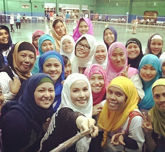 يوم الحجاب العالمي.. التواضع جزء من ديننا والتمييز بسببه مرفوض صورة رقم 1