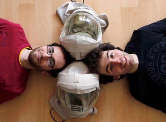 اشعة الشمس تشوش حياة توأمين فرنسيين صورة رقم 11