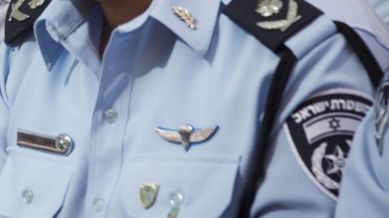  فضيحة مخلة بالاداب من العيار الثقيل تهز اركان الشرطة الاسرائيلية صورة رقم 5