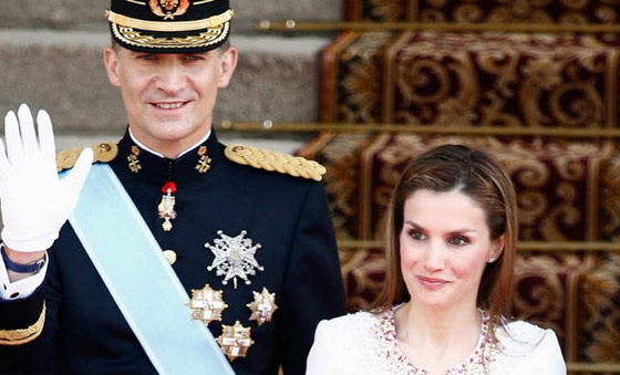 بالصور.. العائلات المالكة وولاة العهد من حول العالم صورة رقم 25