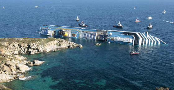 روما: جُبن الربان وهروبه اثناء غرق سفينته يدخله السجن 16 عاما صورة رقم 14 روما: جُبن الربان وهروبه اثناء غرق سفينته يدخله السجن 16 عاما صورة رقم 14