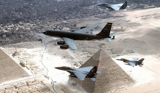 الحوت المصري مقابل السردين الداعشي.. مواجهة عسكرية بالأرقام صورة رقم 2 الحوت المصري مقابل السردين الداعشي.. مواجهة عسكرية بالأرقام صورة رقم 2