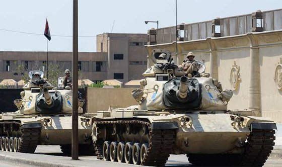 الحوت المصري مقابل السردين الداعشي.. مواجهة عسكرية بالأرقام صورة رقم 3 الحوت المصري مقابل السردين الداعشي.. مواجهة عسكرية بالأرقام صورة رقم 3