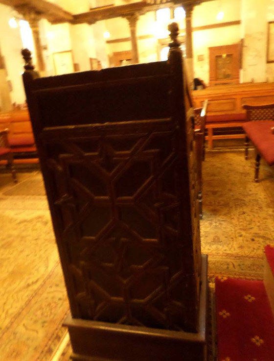 صور كنيسة أبو سرجة في مصر، تجمع الطراز القبطي بالفن الإسلامي  صورة رقم 2