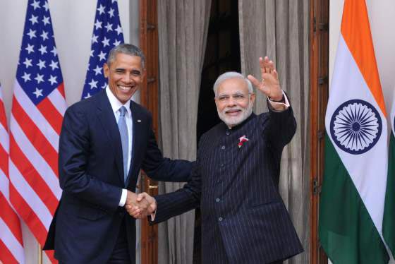 لماذا عرض رئيس الوزراء الهندي بدلته المذهبة خلال استقباله لاوباما للبيع؟ صورة رقم 8