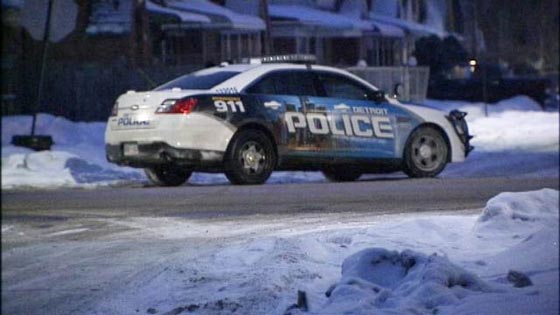 هل انتما مسلمان؟ سأل الامريكي رجلين وانهال عليهما طعنا بالسكين صورة رقم 2