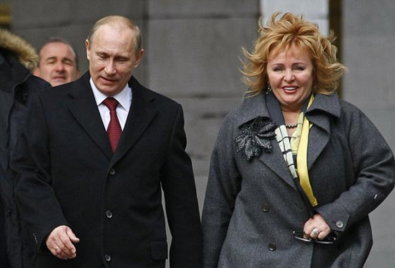 الوجه الاخر لبوتين.. كسول يستهين بزملائه ويضرب زوجته يوميا صورة رقم 7