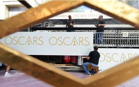  قنبلة تحت منصة جوائز الاوسكار بهوليوود يفزع الشرطة الامريكية صورة رقم 1