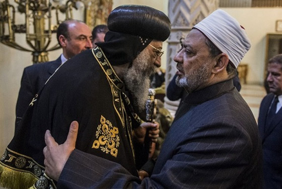 فيسبوك يغلق صفحة قيادي سلفي وصف الاقباط بالخراف وحلل ذبحهم صورة رقم 2