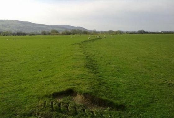  هل اسلم حكام بريطانيا السابقون سرا وسكوا نقودا تحمل اسم محمد؟ صورة رقم 3