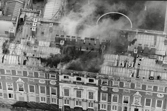 بالصور.. الاشباح تتجول في قصر هامبتون كورت بقيادة الملكة ليدي جين صورة رقم 7