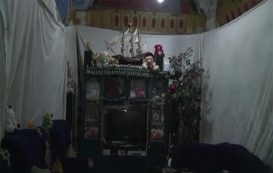 كنيس يهودي مهجور في صيدا ملجأ لخمس عائلات سورية وفلسطينية صورة رقم 2