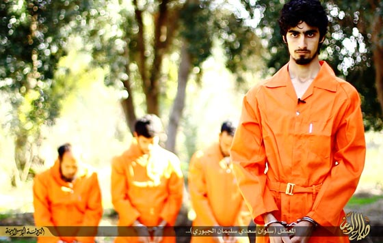 شاهد: صور مروعة لجرائم داعش ضد عراقيين.. كما نشرها صورة رقم 2