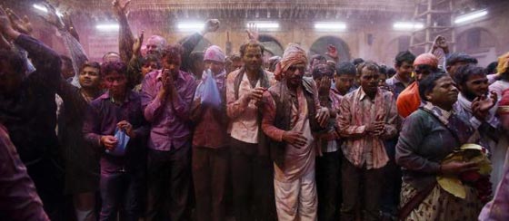 بالصور.. مهرجان الألوان ينبض بالحياة في الهند صورة رقم 5