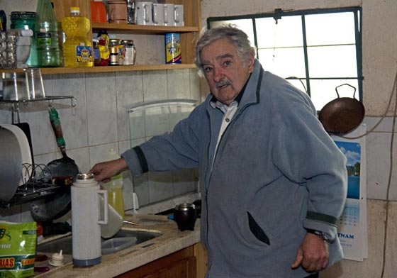 الرئيس الأفقر في العالم ينهي ولايته كرئيس للأوروغواي صورة رقم 14 الرئيس الأفقر في العالم ينهي ولايته كرئيس للأوروغواي صورة رقم 14