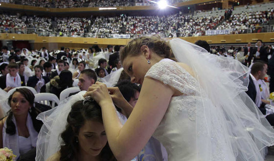 3800 عريس وعروسة في اكبر زفاف جماعي اليوم الثلاثاء صورة رقم 6