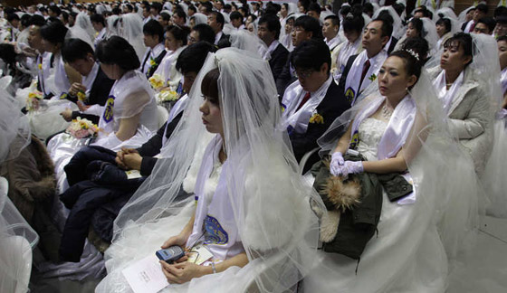 3800 عريس وعروسة في اكبر زفاف جماعي اليوم الثلاثاء صورة رقم 5